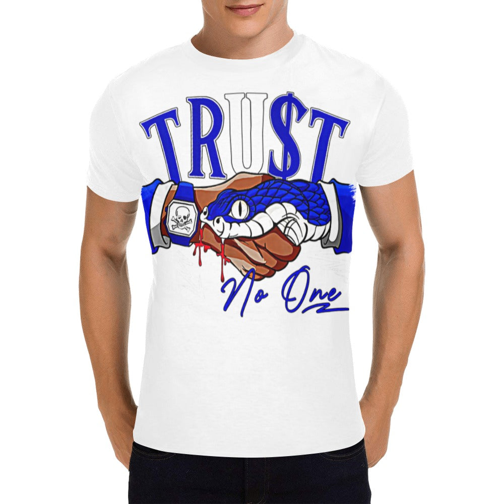 Trust No One - Men's T-Shirt