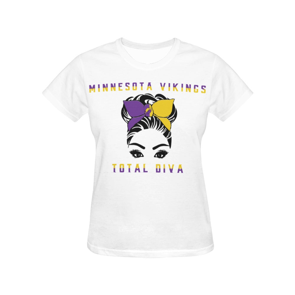 Minnesota Vikings Girl - Women's T-Shirt